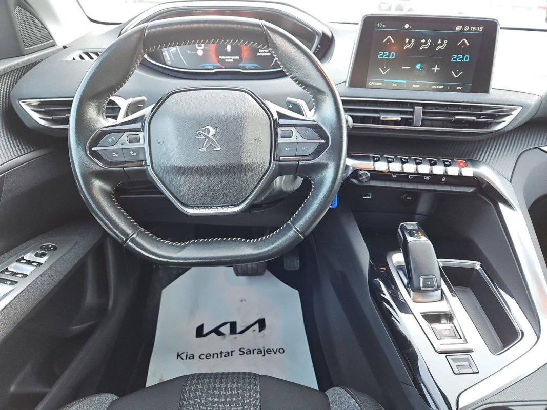 automobil Automobil