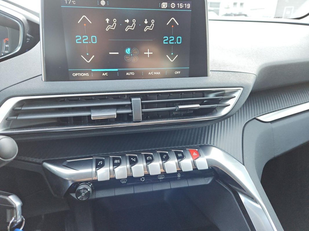 automobil Automobil