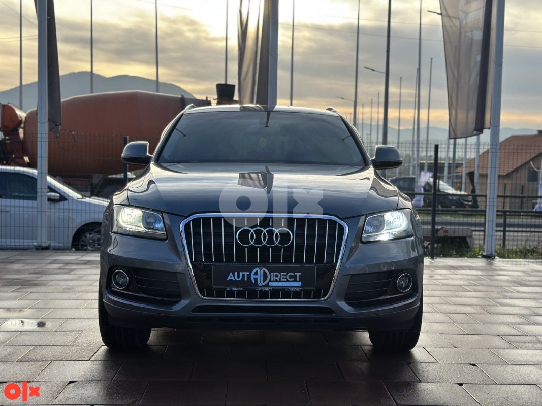 Automobil