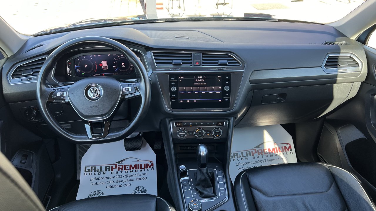 Automobil