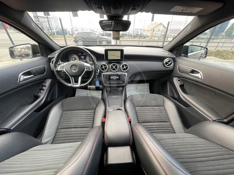 Automobil