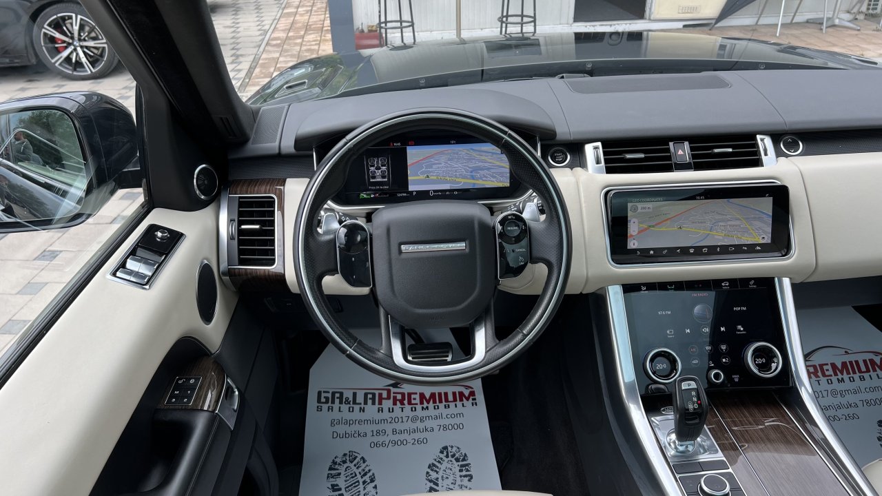 Automobil