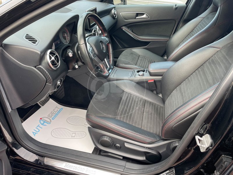 Automobil
