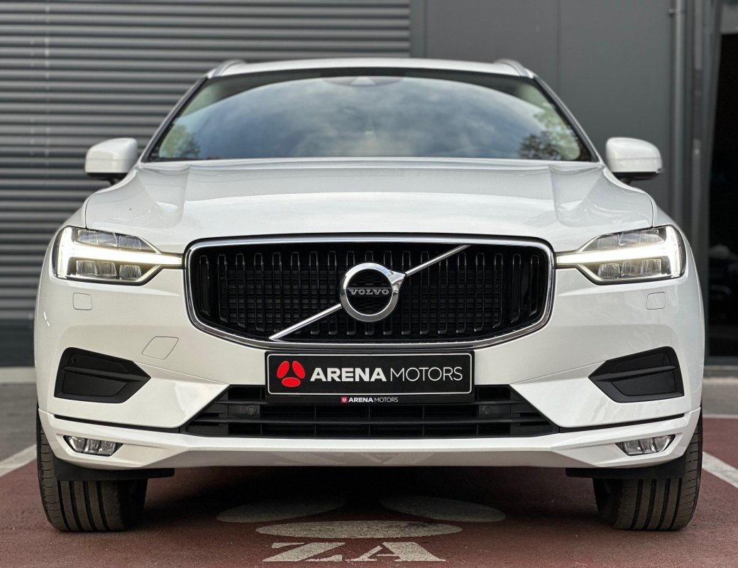 Automobil