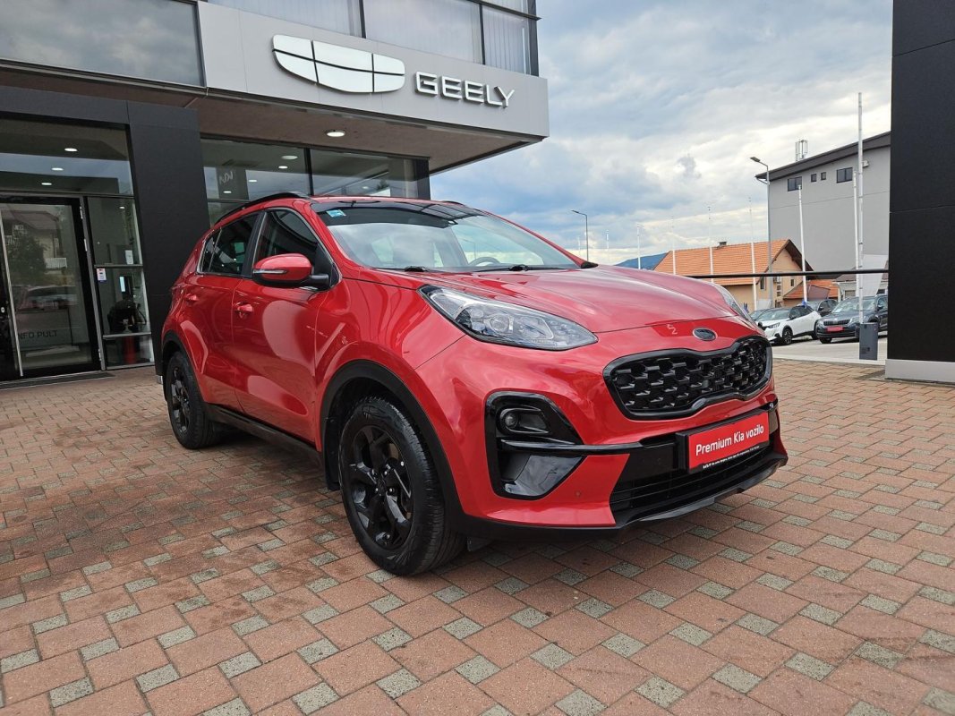 Automobil
