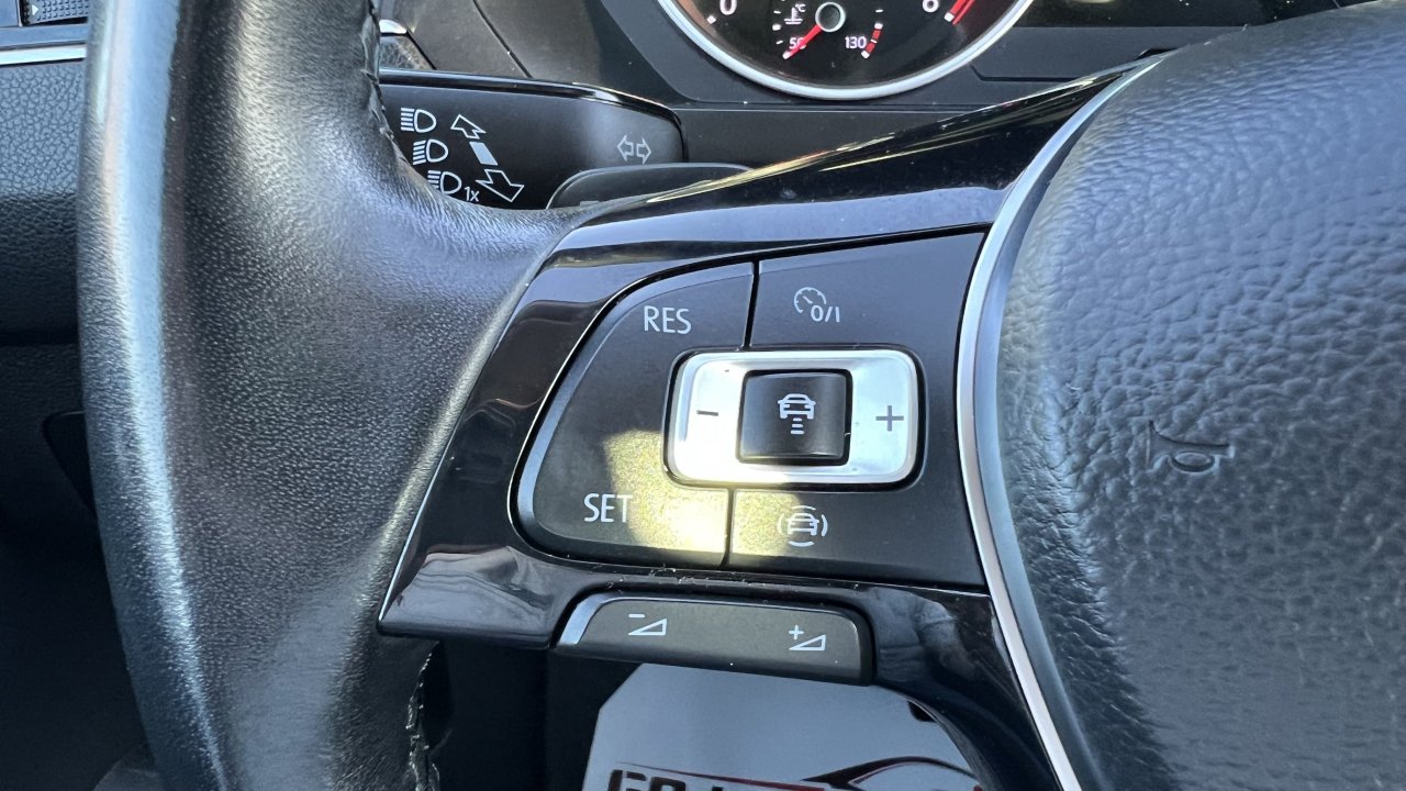 Automobil