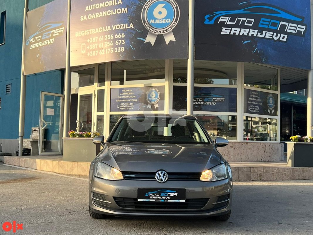 Automobil