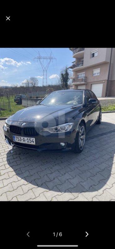 Automobil