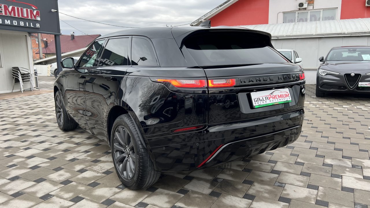 Automobil