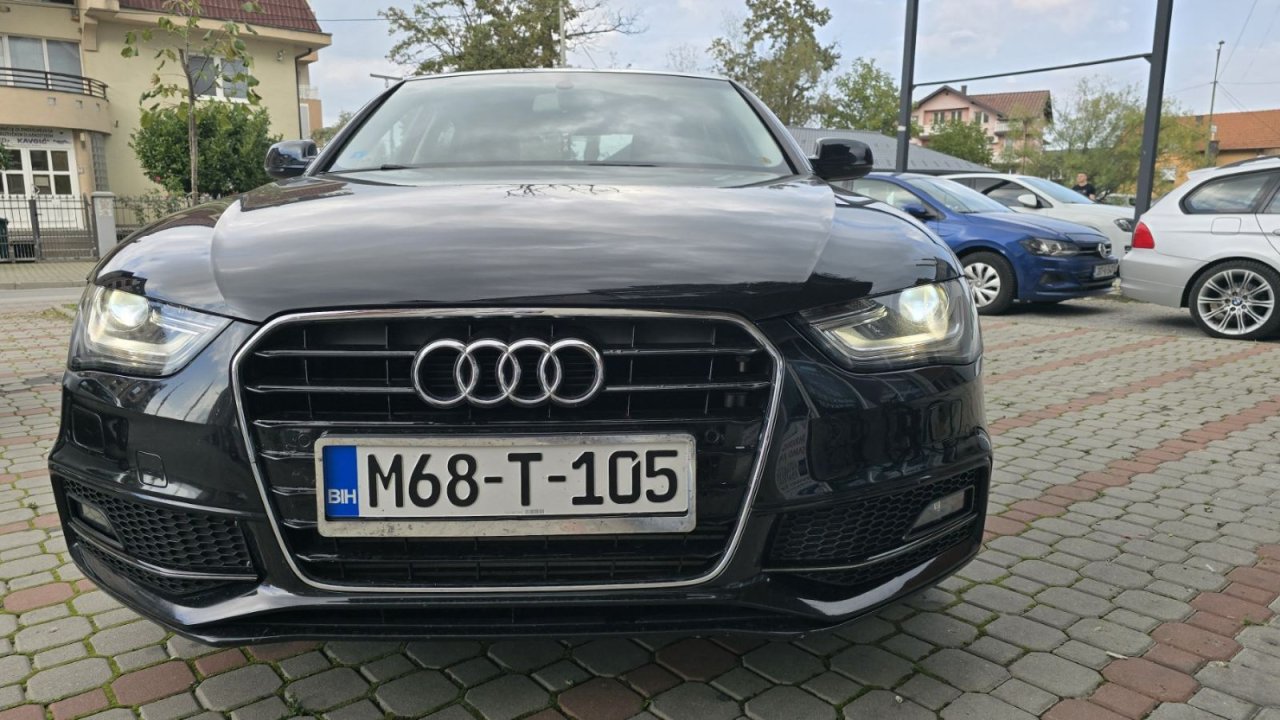 Automobil