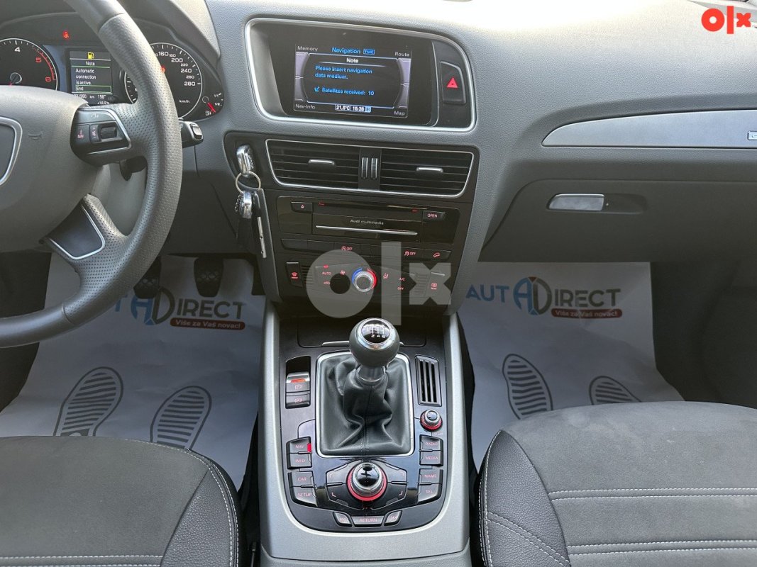 Automobil