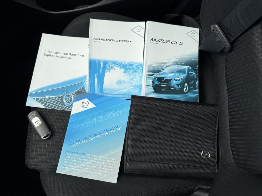 Automobil