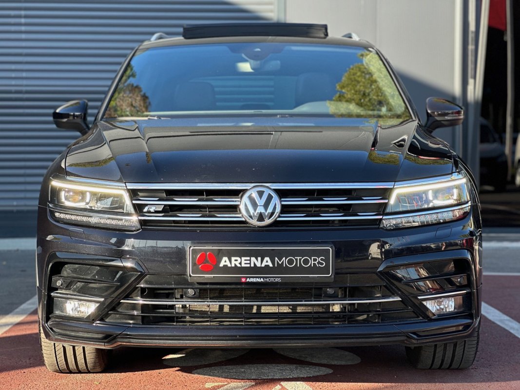 Automobil