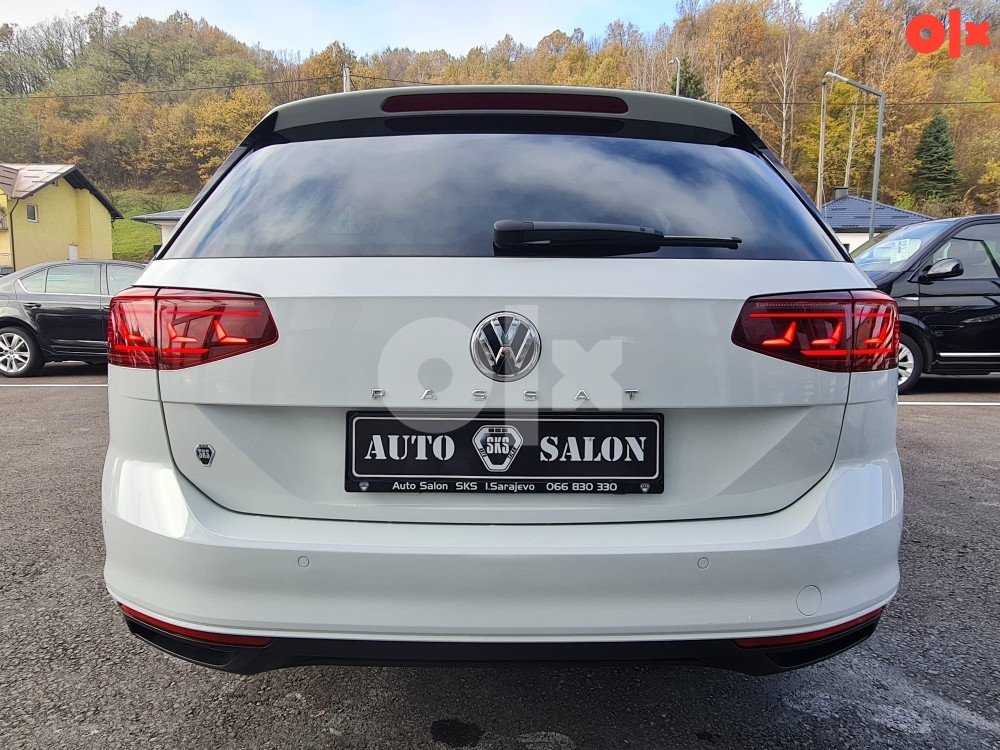 Automobil