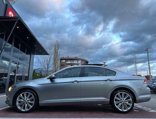 automobil Automobil