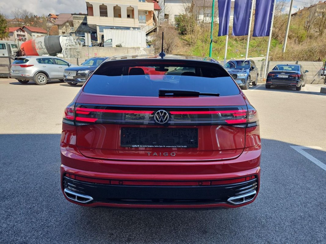 automobil Automobil