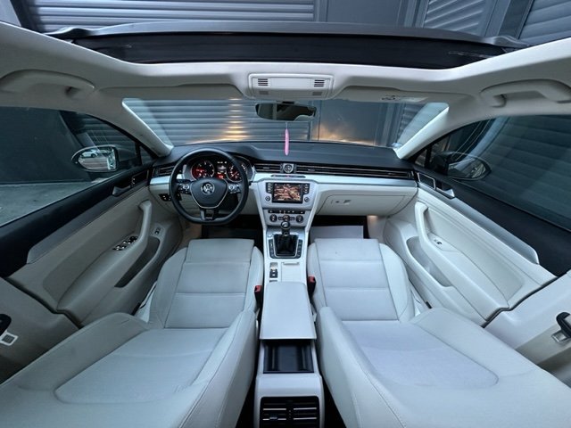 automobil Automobil
